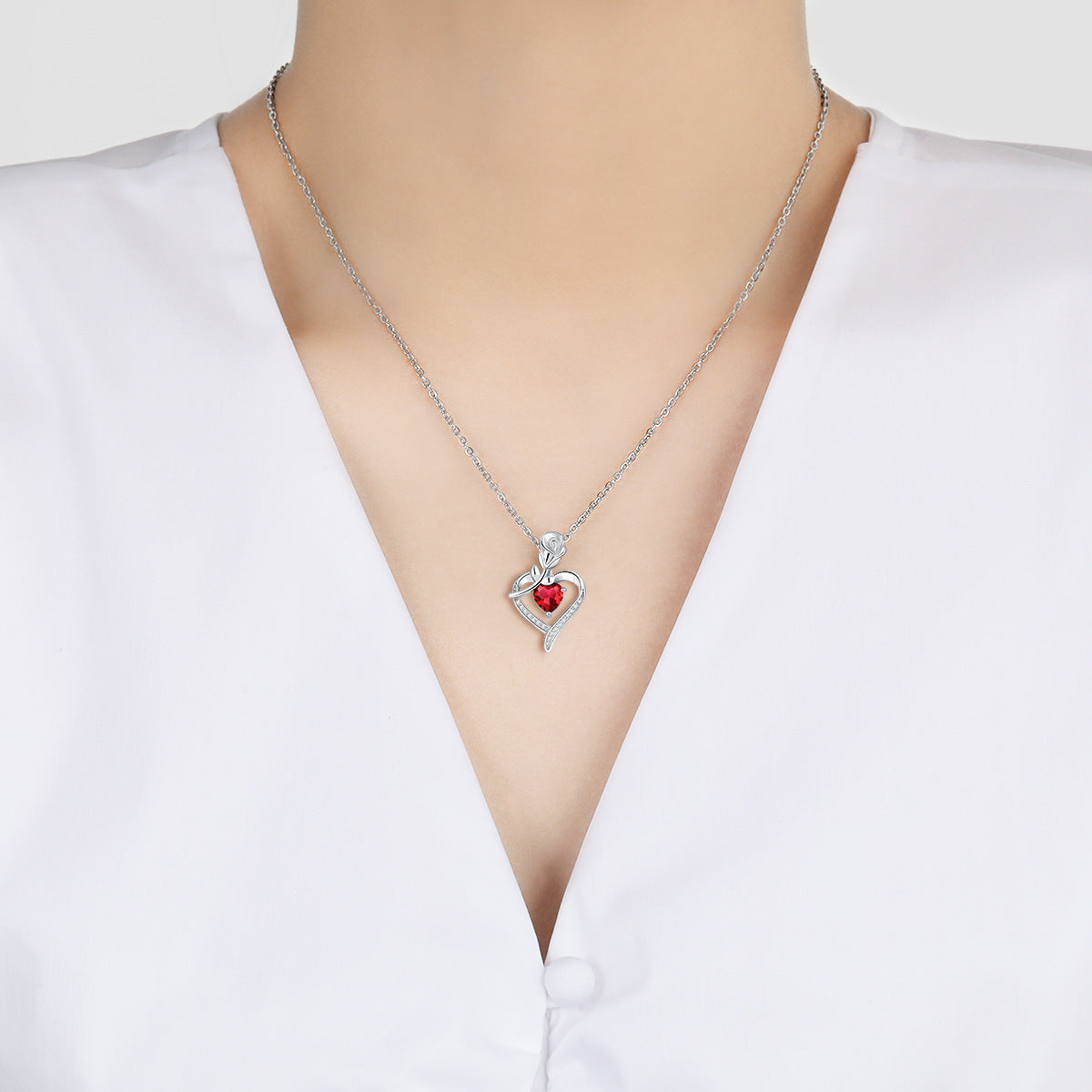 Herz-Rosen-Halskette mit Strass – Symbol der ewigen Liebe